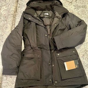 NWT The North Face Reign Down Parka Jacket